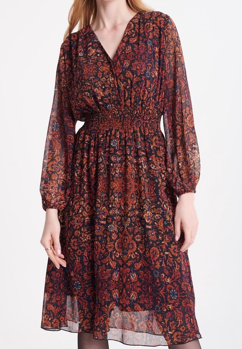 Greenpoint Vapaa-ajan mekko - black