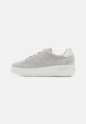 Sneakers - light grey