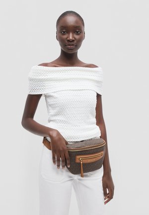 MICHAEL Michael Kors, JET SET TRAVEL SLING  - Ľadvinka - brown/acorn