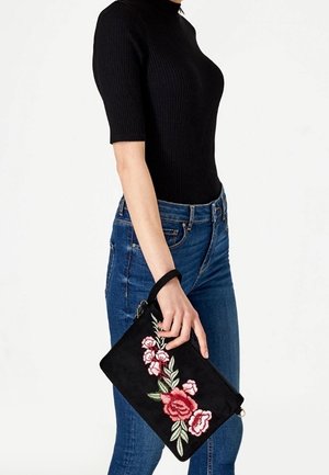 HALLHUBER, Pochette - black