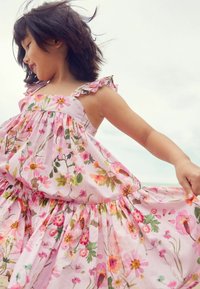 Next PRINTED TIERED - REGULAR FIT - Vardagsklänning - pink floral