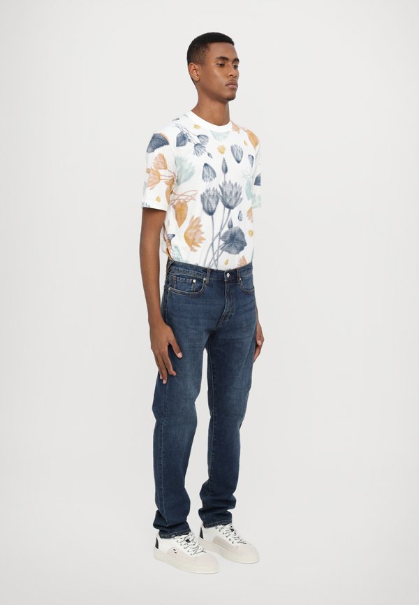 MENS STANDARD FIT JEAN - Slim fit jeans3