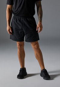 Pier One Sport Sportiniai šortai - black