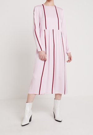 Maxikleid - light pink