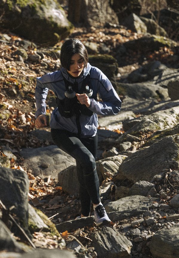 AGRAVIC TRAIL - Leggings - carbon4