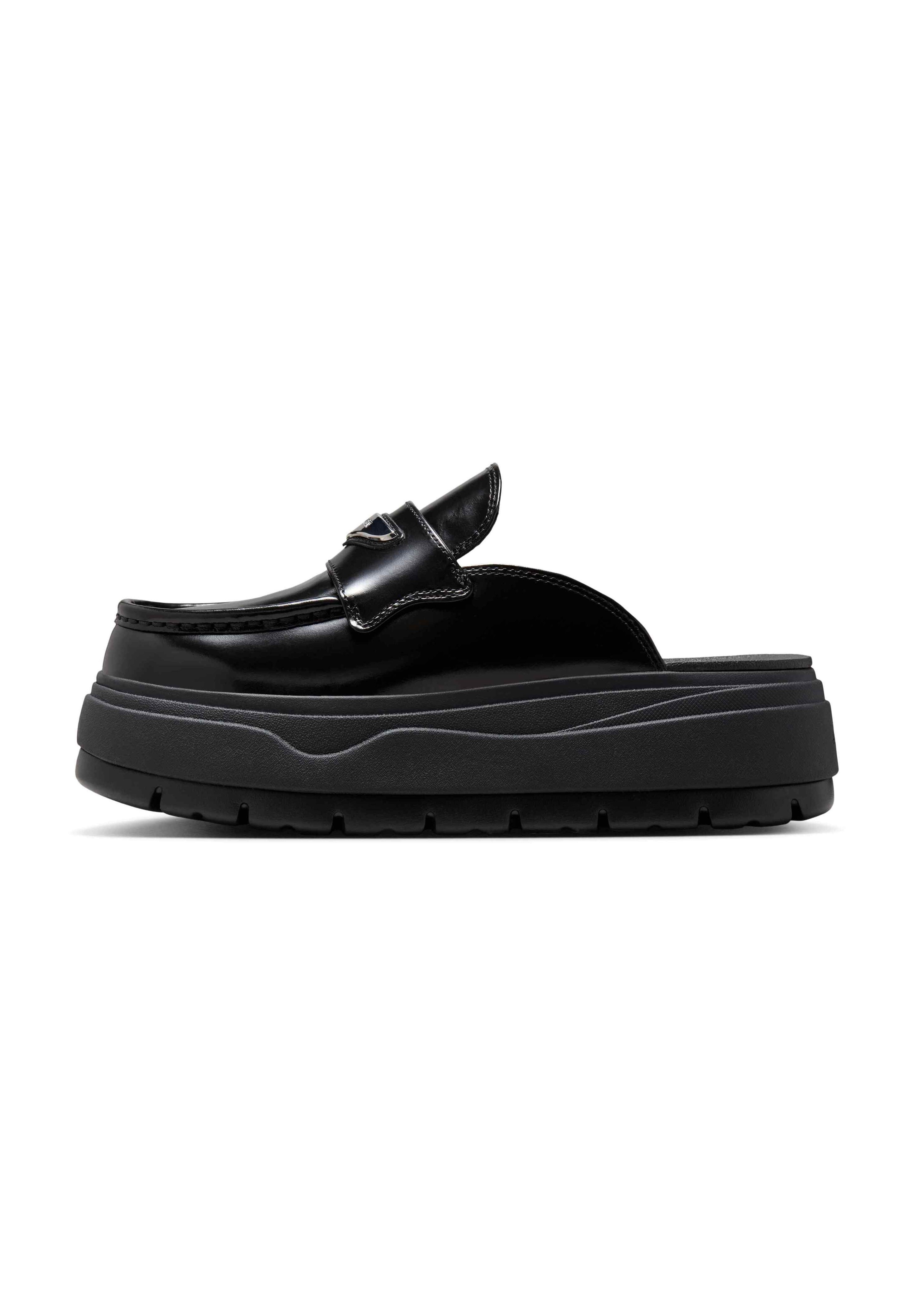 Jordan AIR JORDAN MULE - Heeled mules - black/mtlc silver/black