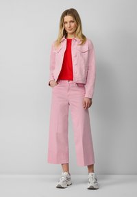 s.Oliver MIT SEITLICHEN EINGRIFFTASCHEN - Spijkerjas - zartrosa