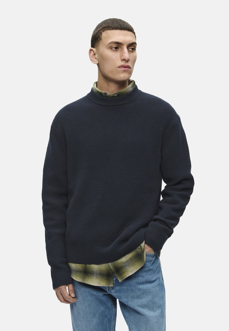 WOOD WOOD MORTEN CREW NECK - Pulover - salute