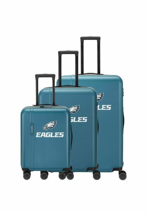 Drei türkisfarbene Hartschalenkoffer mit ausziehbaren Griffen und Eagles-Logo sowie weißem Text vorne, nach Größe von klein bis groß sortiert.