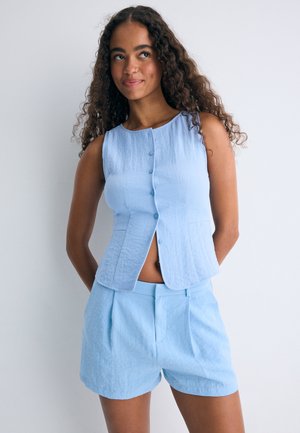 Stradivarius, SMART RUSTIC SHORTS - Shorts - light blue