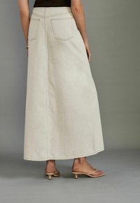 Next Maxinederdele - ecru beige