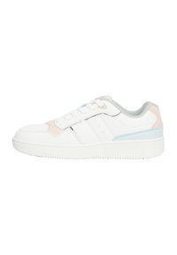 Weiße Sneaker mit pastellrosa und blauen Akzenten, aus glattem Leder, mit durchbrochener Struktur für Atmungsaktivität und Gummisohle.