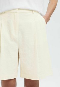 Selected Femme HØJTALJEDE - Šortky - snow white