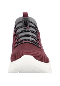 Maroon sneaker with breathable mesh upper, gray accents, elastic laces with black and white details, and a white rubber sole for traction.