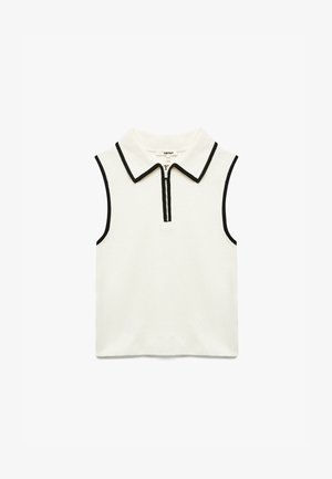 Mouwloze poloshirt in off-white katoen met een contrasterende zwarte kraag en rits aan de voorkant. Beschikt over een gladde textuur en strakke lijnen.