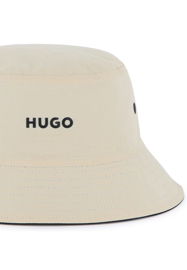 REVERSIBLE BUCKET - Cap2