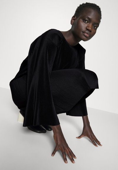 By Malene Birger VYANNA - Dnevna haljina - black