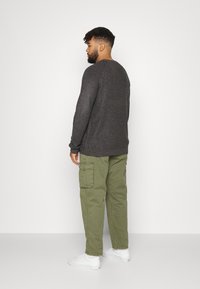 Only & Sons ONSKELVIN CREW NECK - Camisola - dark grey melange