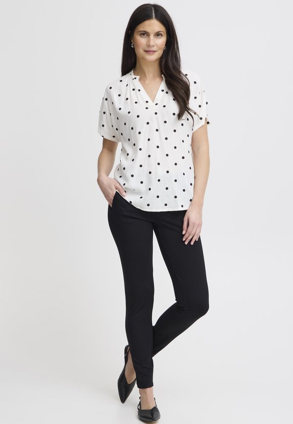 FRKAMMA - Blouse - arctic wolf aop ms3