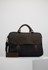 Barbour Pasta - navy