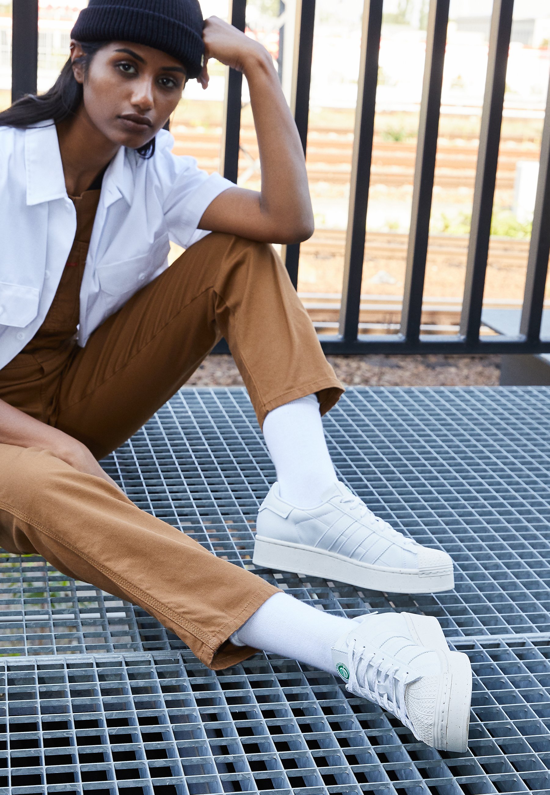 adidas Originals SUPERSTAR BOLD PRIMEGREEN VEGAN Joggesko adidas Originals SUPERSTAR BOLD PRIMEGREEN VEGAN Joggesko