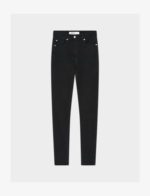 Svarte denimjeans med smal passform, midje i midjehøyde, fem lommer og sølvfarget metallbeslag. Har en glatt tekstur og minimal detaljering.