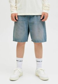 Miniaturna slika 2