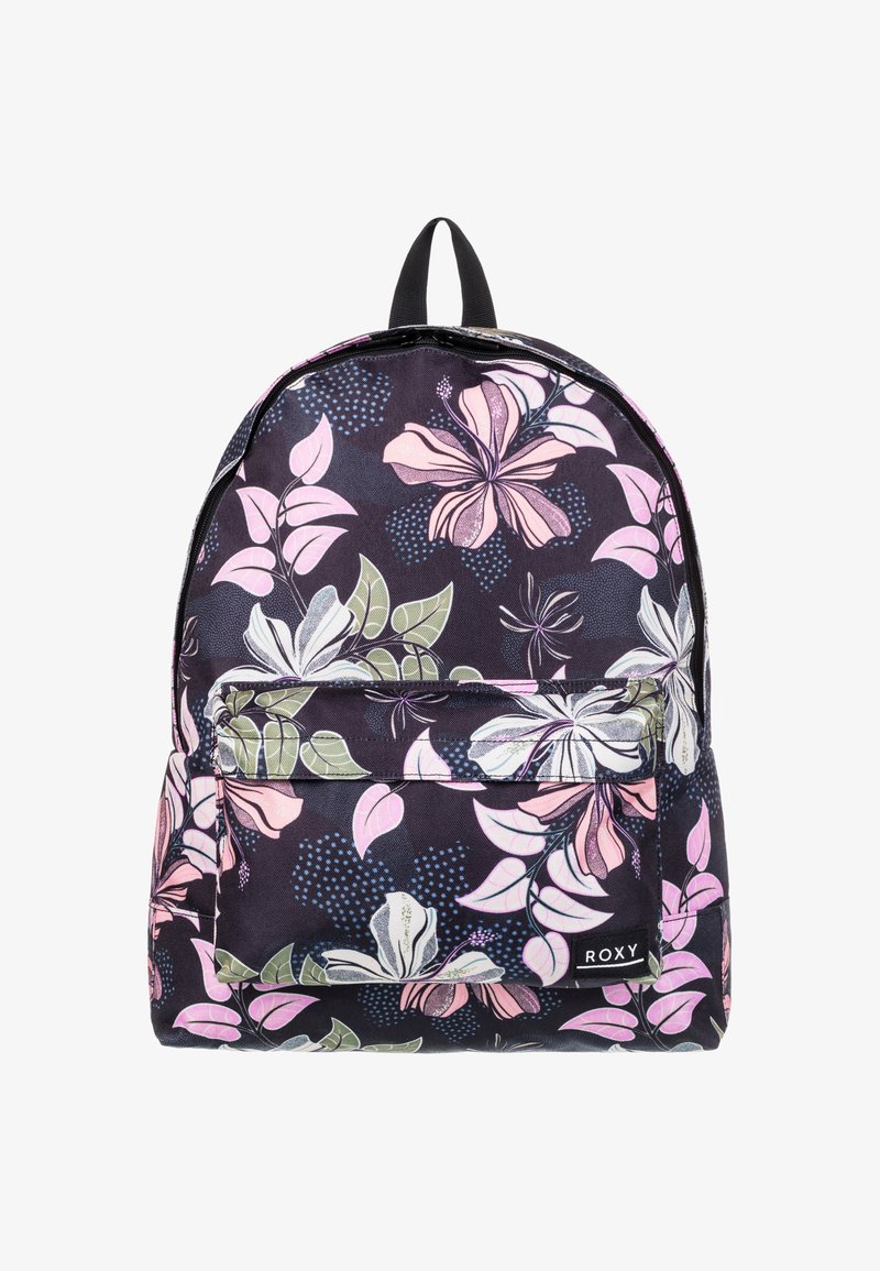Batoh s kvetinovým vzorom v námorníckej modrej farbe s ružovými a zelenými kvetmi, predné vrecko, odolná tkanina a čierne akcenty. Obsahuje hornú rukoväť a nastaviteľné popruhy.