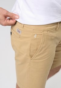 MCS Shorts - safari