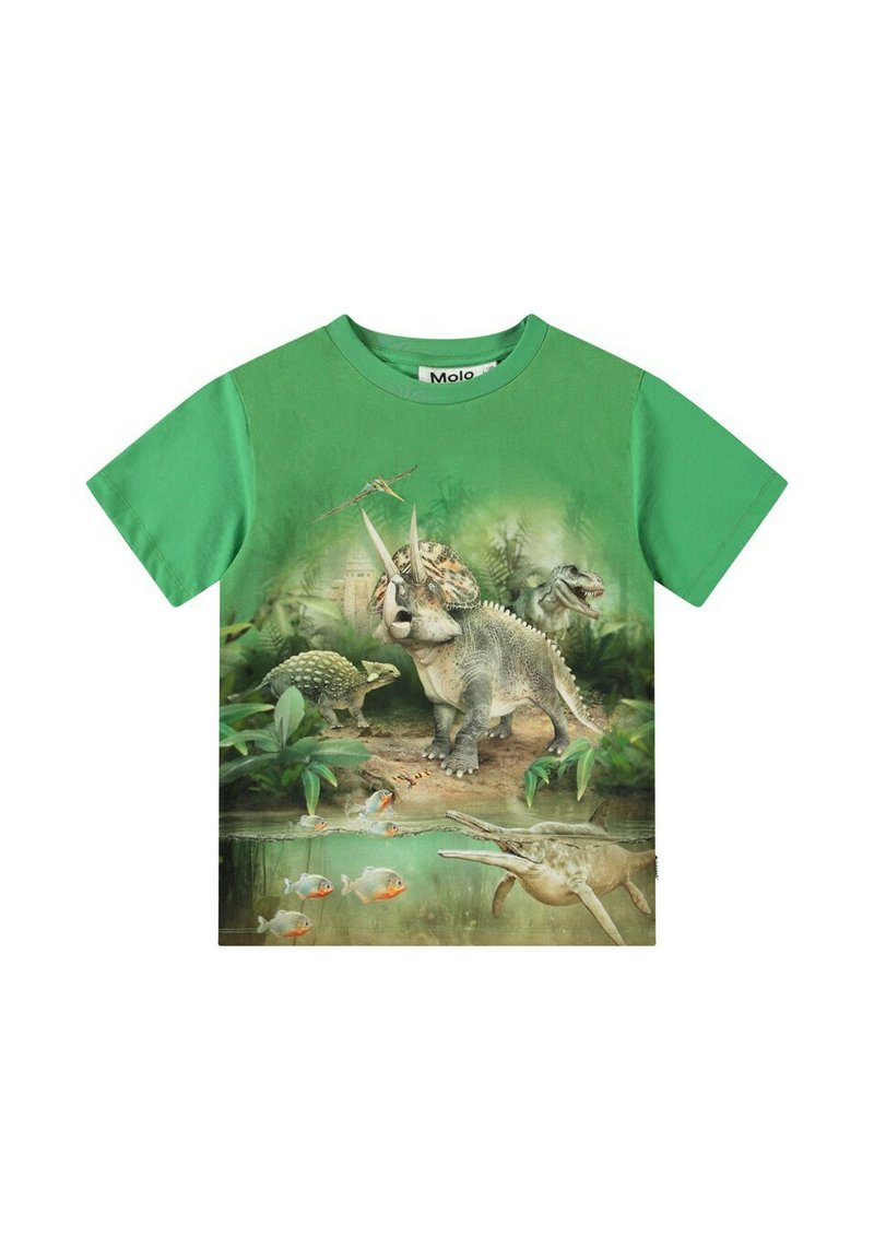 Grøn T-shirt med korte ærmer lavet af bomuld, der har et dinosaurustema med en sumpbaggrund; inkluderer detaljeret grafik af fisk og vegetation.