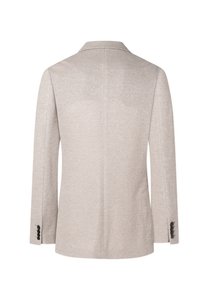 Sacou bej cu guler tip notch, material texturat, deschidere pe spate și manșete cu cinci butoane. Linii curate și design minim.
