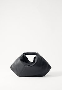 Selecionado, black