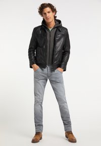 Mustang Leren jas - schwarz