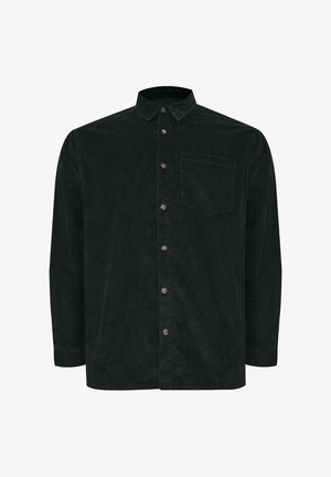 Camisa negra de pana con mangas largas, botones delanteros, cuello puntiagudo y un bolsillo en el pecho.