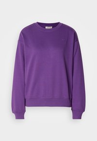 Izbrano, smokey shadow