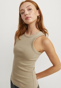 JJXX JXFOREST TANK - Top - incense