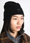 CHUNKY OPEN BEANIE - Beanie - black