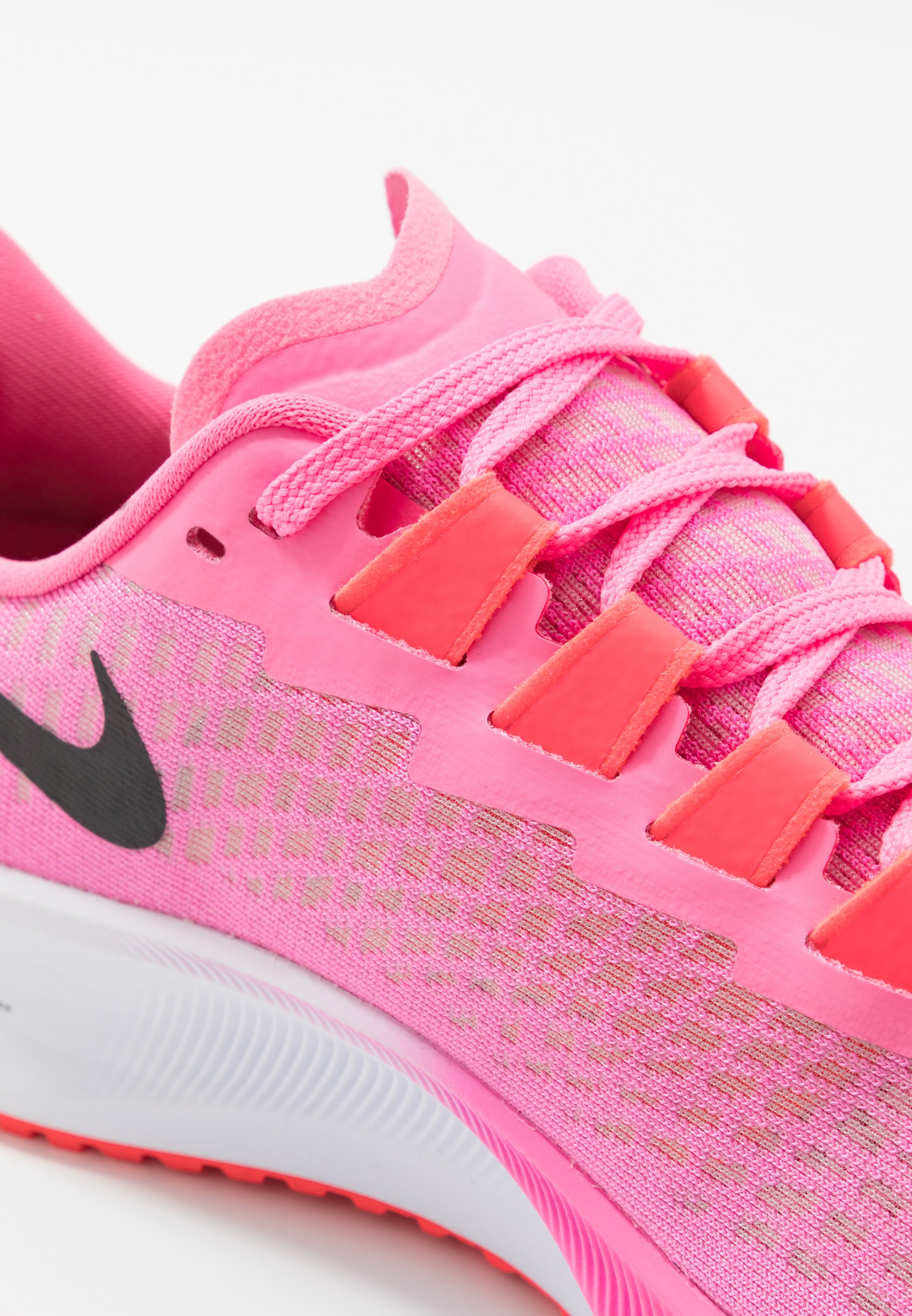 Nike Performance AIR ZOOM PEGASUS 37 - Chaussures de running neutres - pink  glow/black/platinum violet/white/rose - ZALANDO.BE