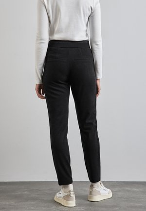 Street One, STREET ONE HOSE IM LOOSE FIT - Jogginghose - grau