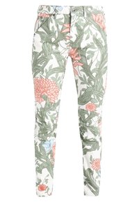 Květinové kalhoty s bílým vzorem, které obsahují zelené listy a růžové, modré a oranžové květy; slim fit design s klasickými kapsami.