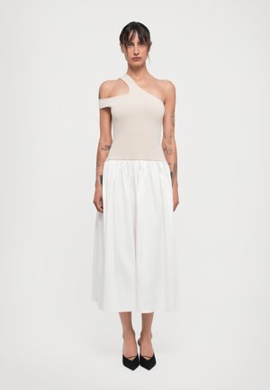 TORI DRESS - Vestido informal - wheat/optic white