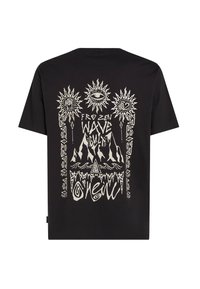 Sort bomulds T-shirt med et stort hvidt grafisk design med solar, bjerge og geometriske mønstre på ryggen.