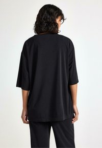 Lindex SHORT-SLEEVED - T-shirt basic - black