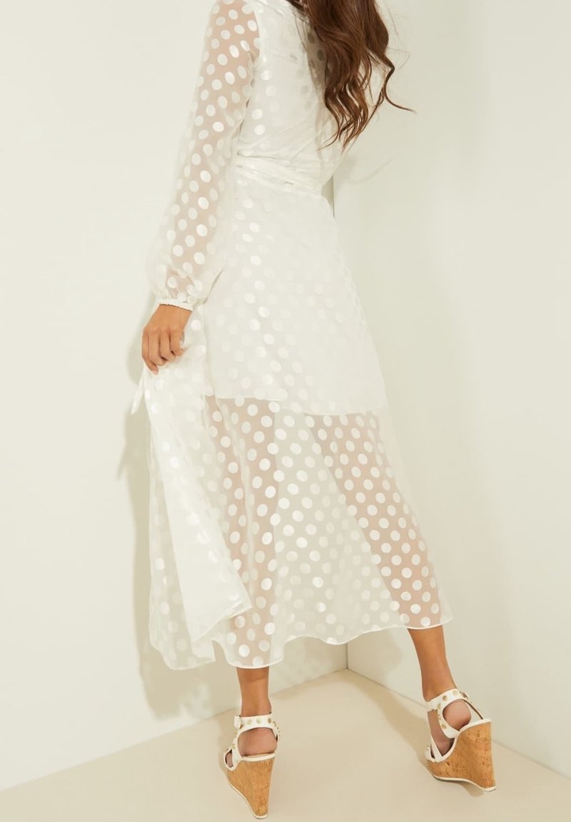 guess white maxi dress Amazon.com: Guess Womens Sleeveless Lace Up Long Safa Dress, Pure White, Extra Large : Clothing, Shoes & Jewelry