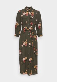 Langärmeliges, olivgrünes Kleid mit floralem Druck in Pink, Rot und Gelb. Verfügt über eine Knopfleiste, Brusttaschen und einen passenden Gürtel.