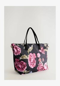 Valitud, black floral