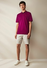 Next REGULAR - Pikeepaita - purple bright