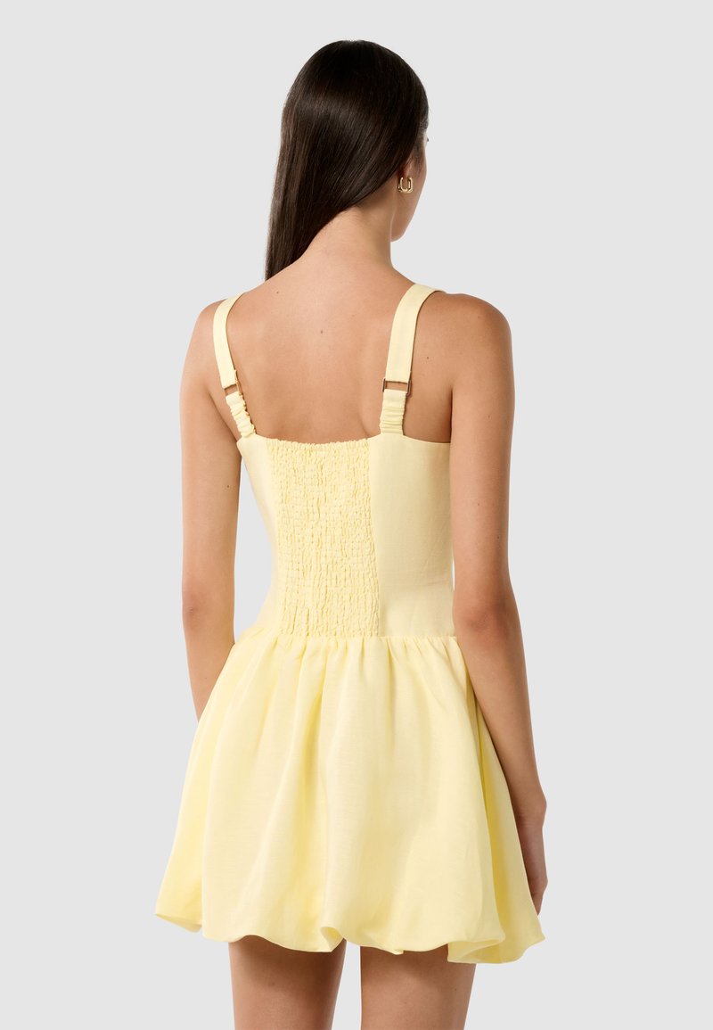 sachin and babi light blue dress SHEIN BAE Summer Seaside Beach Vacation Light Yellow Pastel Macaron Sexy  Backless Long Dress, Suitable For Daily Dating, Night Out, Nightclub,  Party, Get-Together, Cocktail Party, Pool Party, Holiday Dress,Mint Green  Dress Party