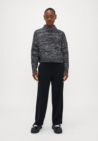 Vero Moda Petite VMDAIMA - Pulóver - black/birch/silver