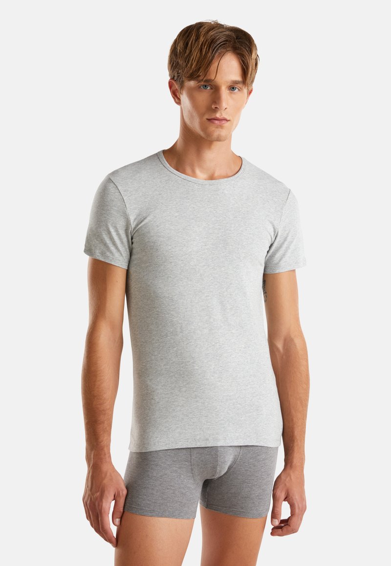 United Colors of Benetton Jednoduché tričko - grey